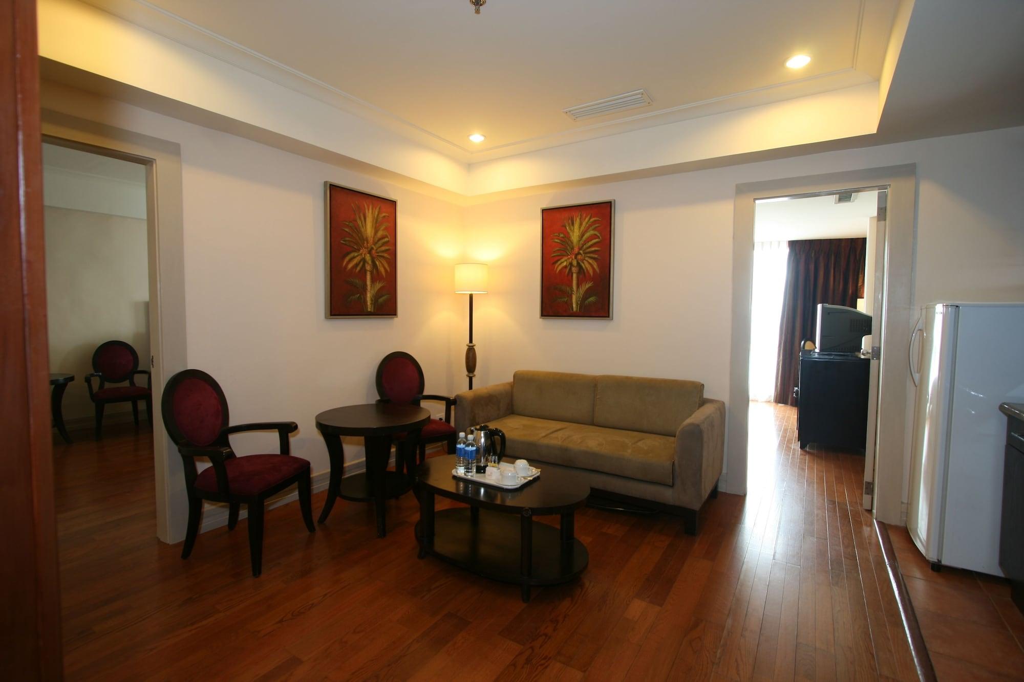 Crown Regency Hotel & Towers Cebu Buitenkant foto